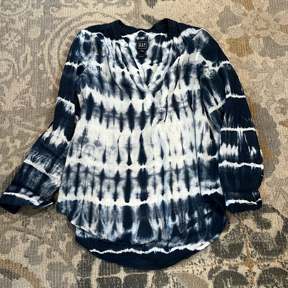 GAP tie dye 100% linen shirt